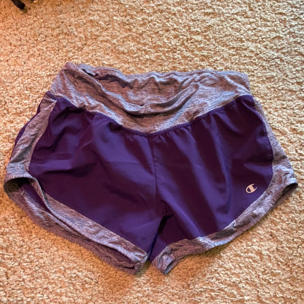Champion performance shorts size small